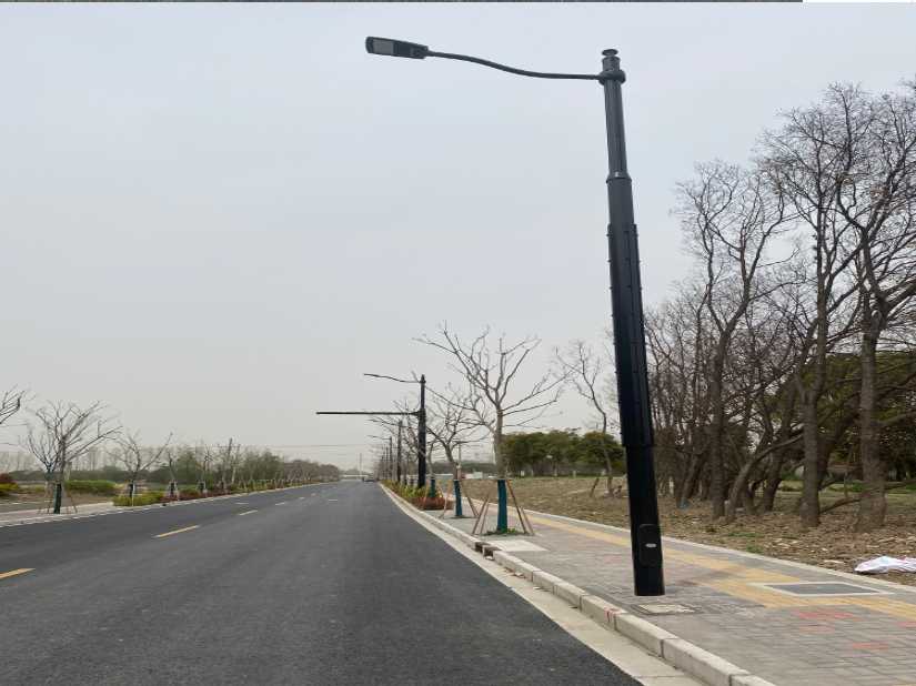 色达县上海综合杆 太阳能路灯工程